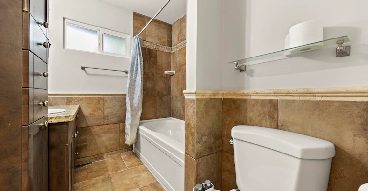 8495 164 Street, Surrey, BC, V4N 1E1 - 12