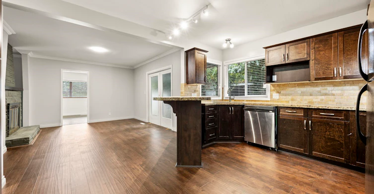 8495 164 Street, Surrey, BC, V4N 1E1 - 9