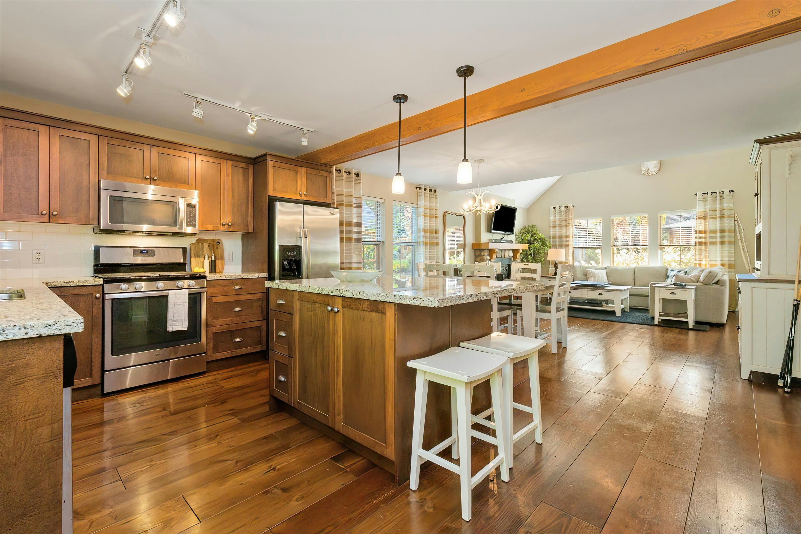 1852 Ravenwood Trail, Cultus Lake, BC, V2R 0E1 - 16