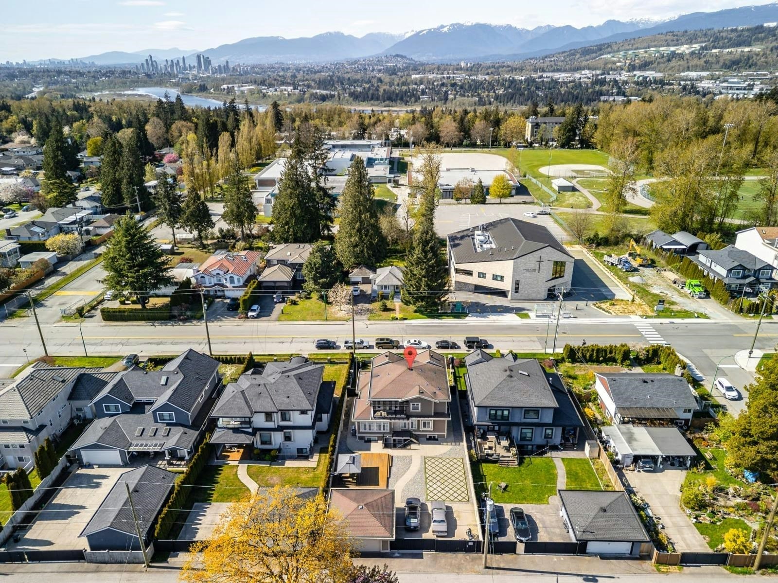 8588 Armstrong Avenue, Burnaby, BC, V3N 2H5 - 36
