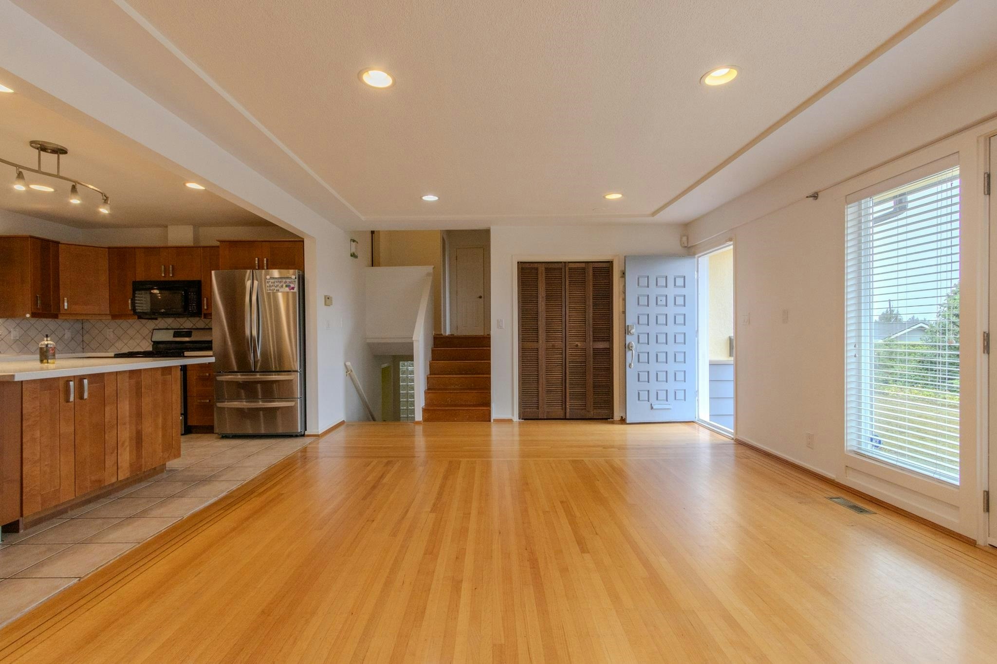 4128 Canterbury Crescent, North Vancouver, BC, V7R 3N5 - 15
