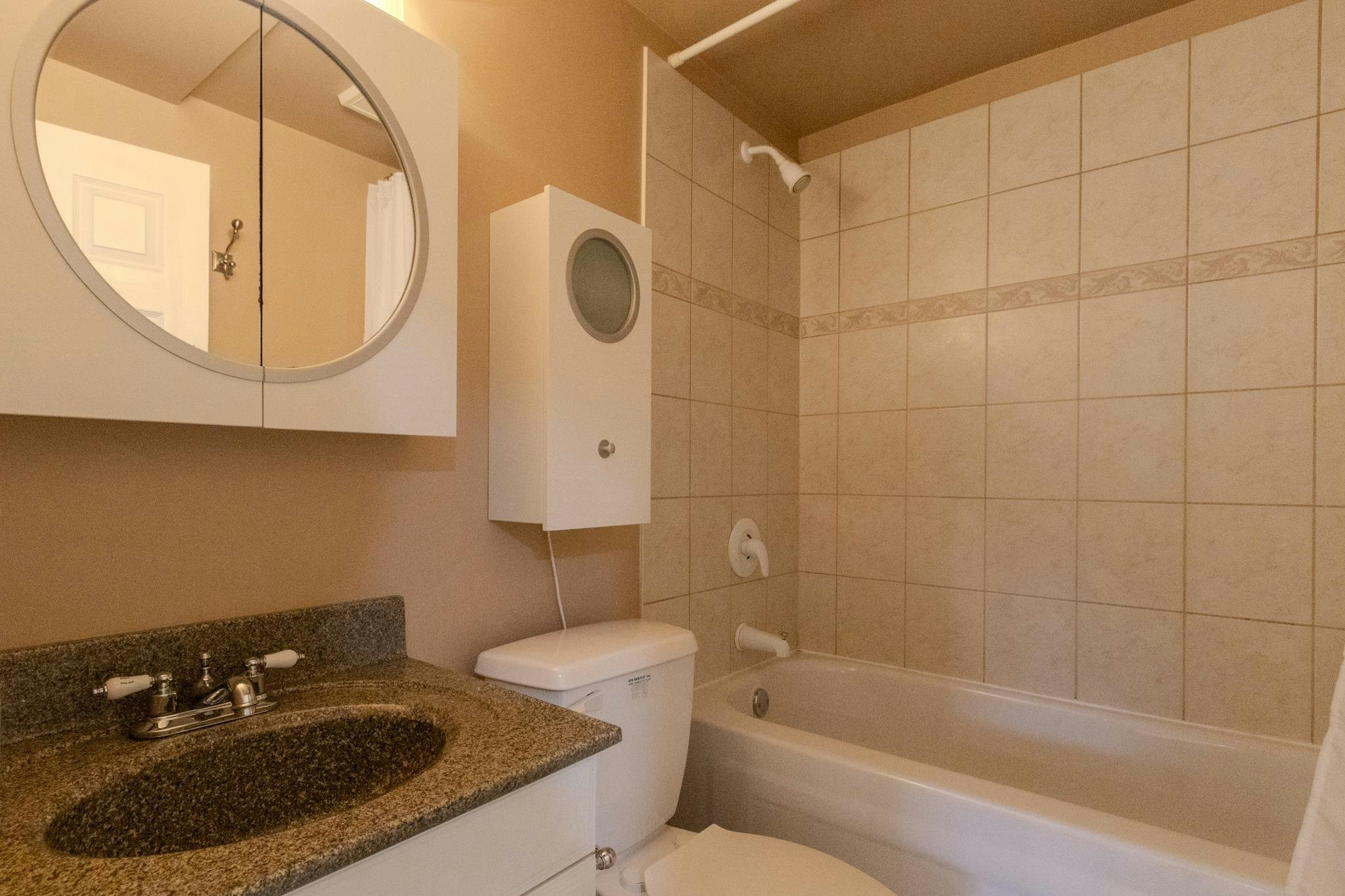 4128 Canterbury Crescent, North Vancouver, BC, V7R 3N5 - 25
