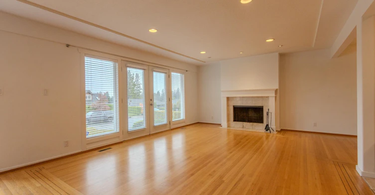 4128 Canterbury Crescent, North Vancouver, BC, V7R 3N5 - 14