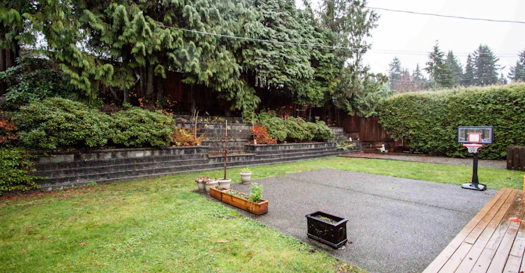 4128 Canterbury Crescent, North Vancouver, BC, V7R 3N5 - 5
