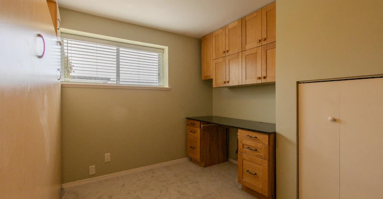 4128 Canterbury Crescent, North Vancouver, BC, V7R 3N5 - 23