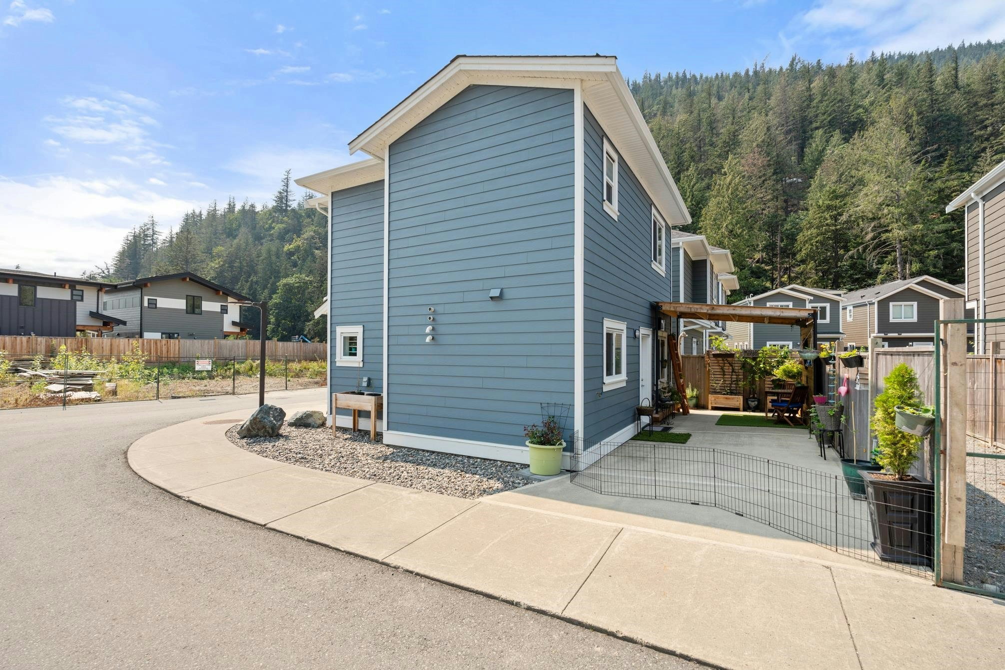 39-750 Hot Springs Road, Harrison Hot Springs, BC, V0M 1K0 - 30