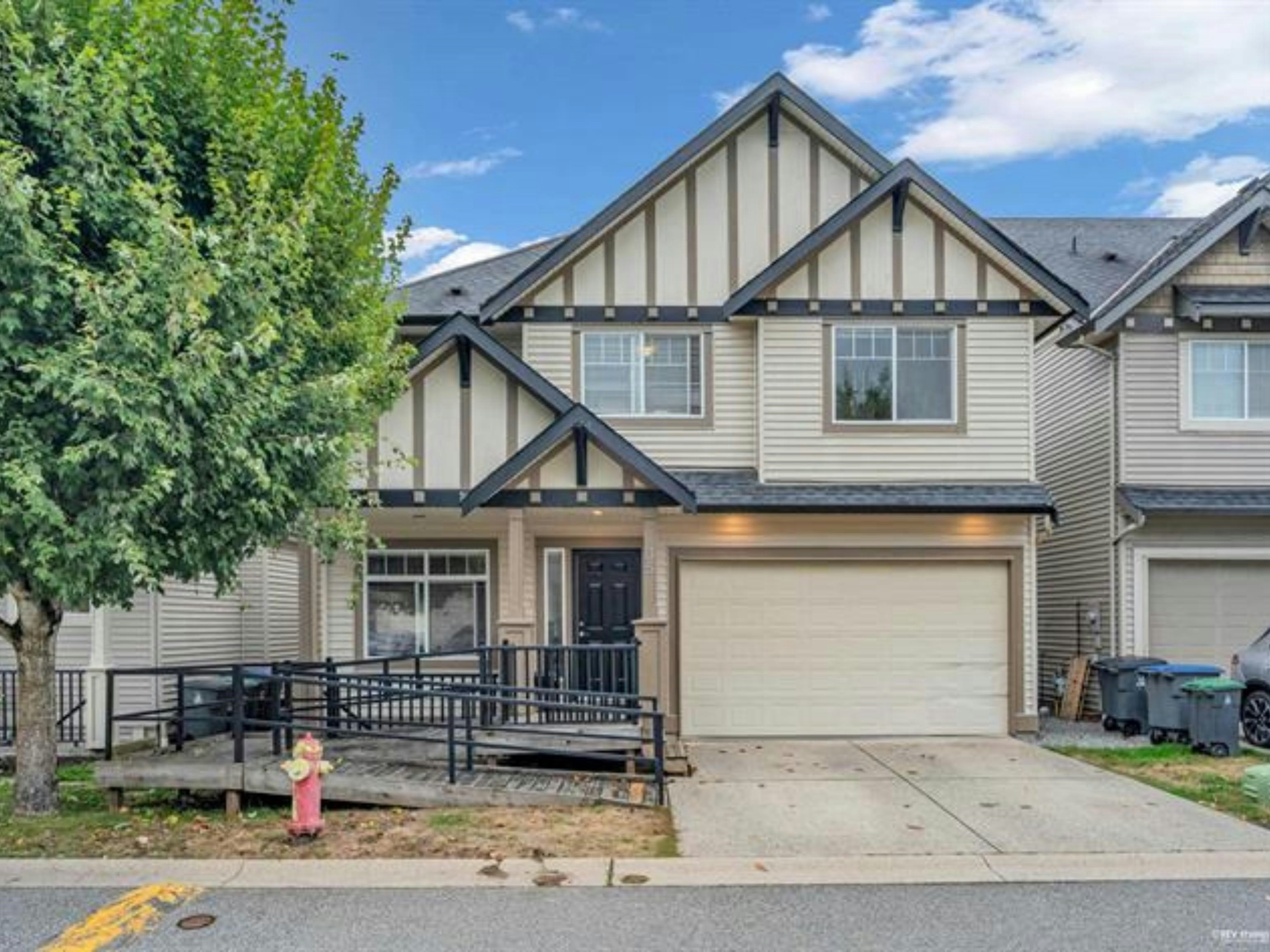 35-6195 168 Street, Surrey, BC, V3S 3X9
