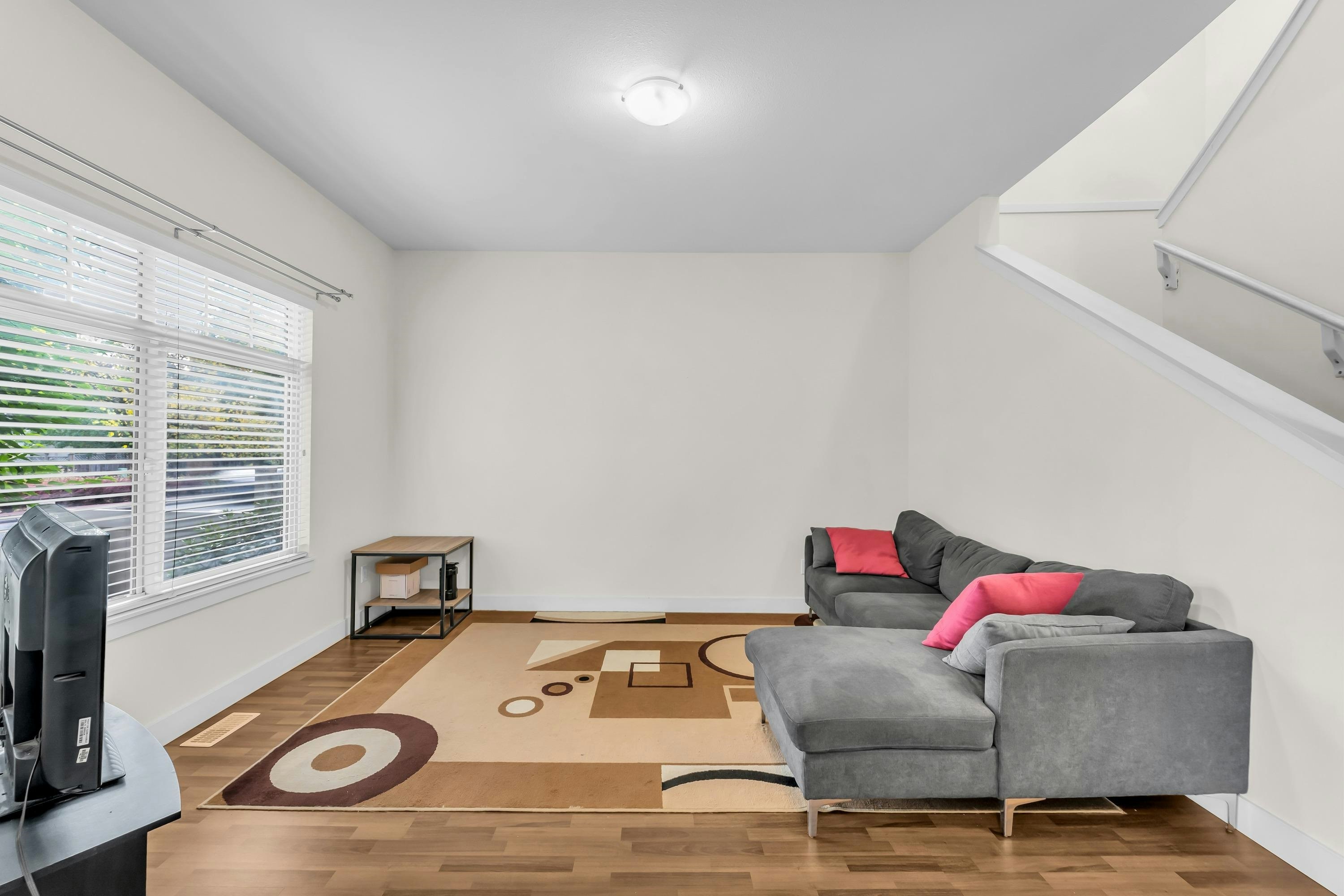 35-6195 168 Street - 5