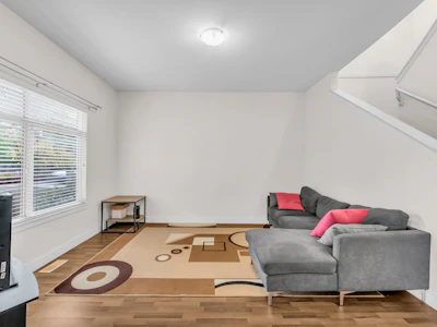 35-6195 168 Street - 5
