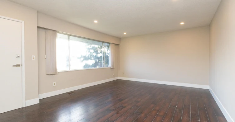 11875 82 Avenue, Delta, BC, V4C 2C6 - 3