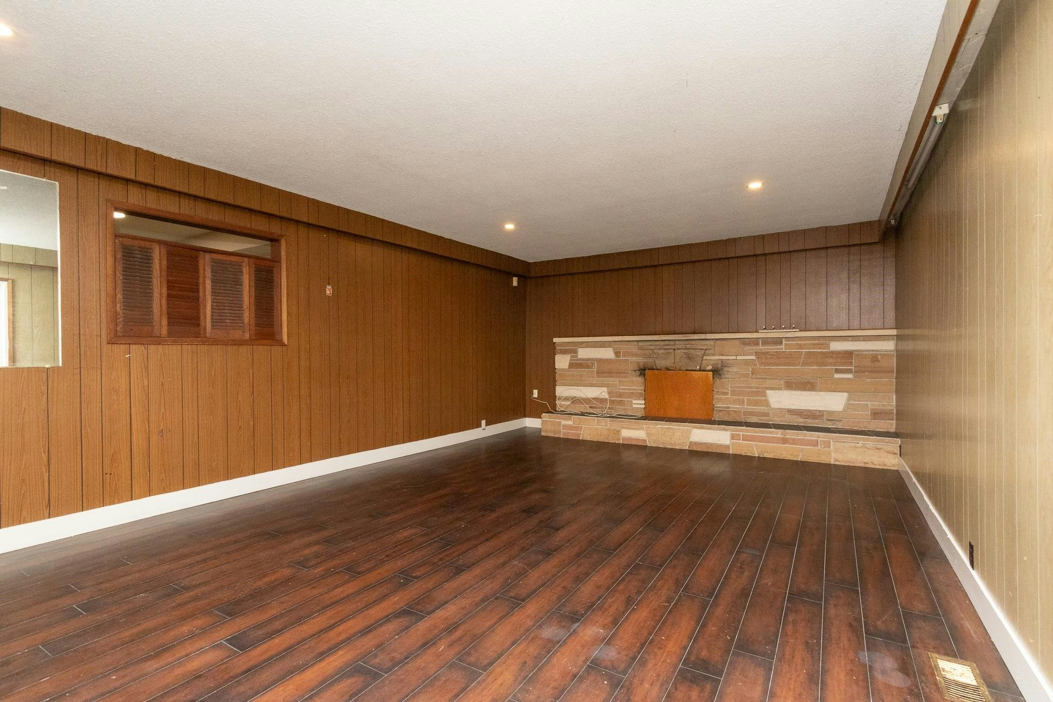 11875 82 Avenue, Delta, BC, V4C 2C6 - 16