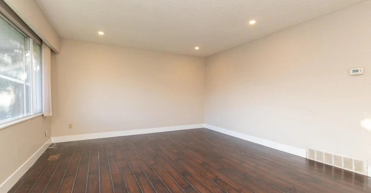 11875 82 Avenue, Delta, BC, V4C 2C6 - 2