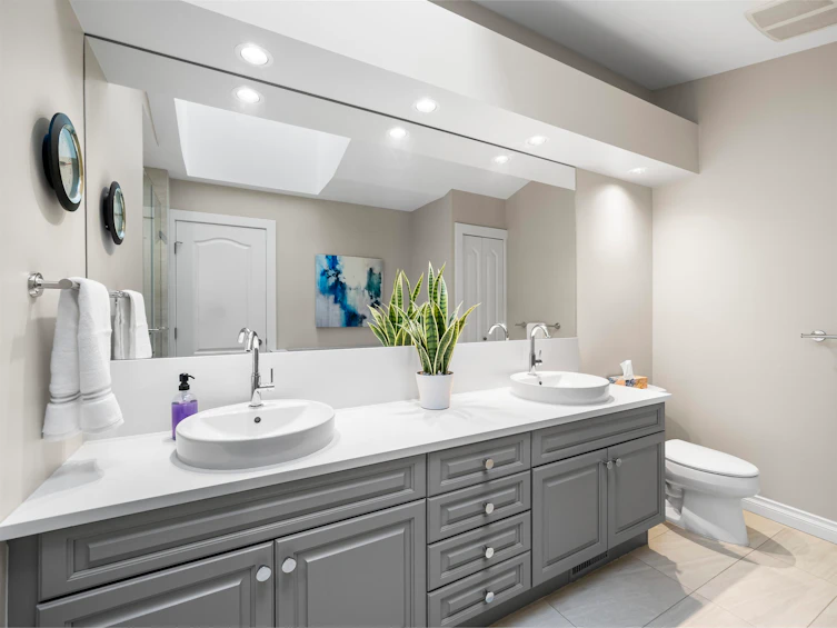 4047 Woodbury Avenue, North Vancouver, BC, V7N 3N4 - 22