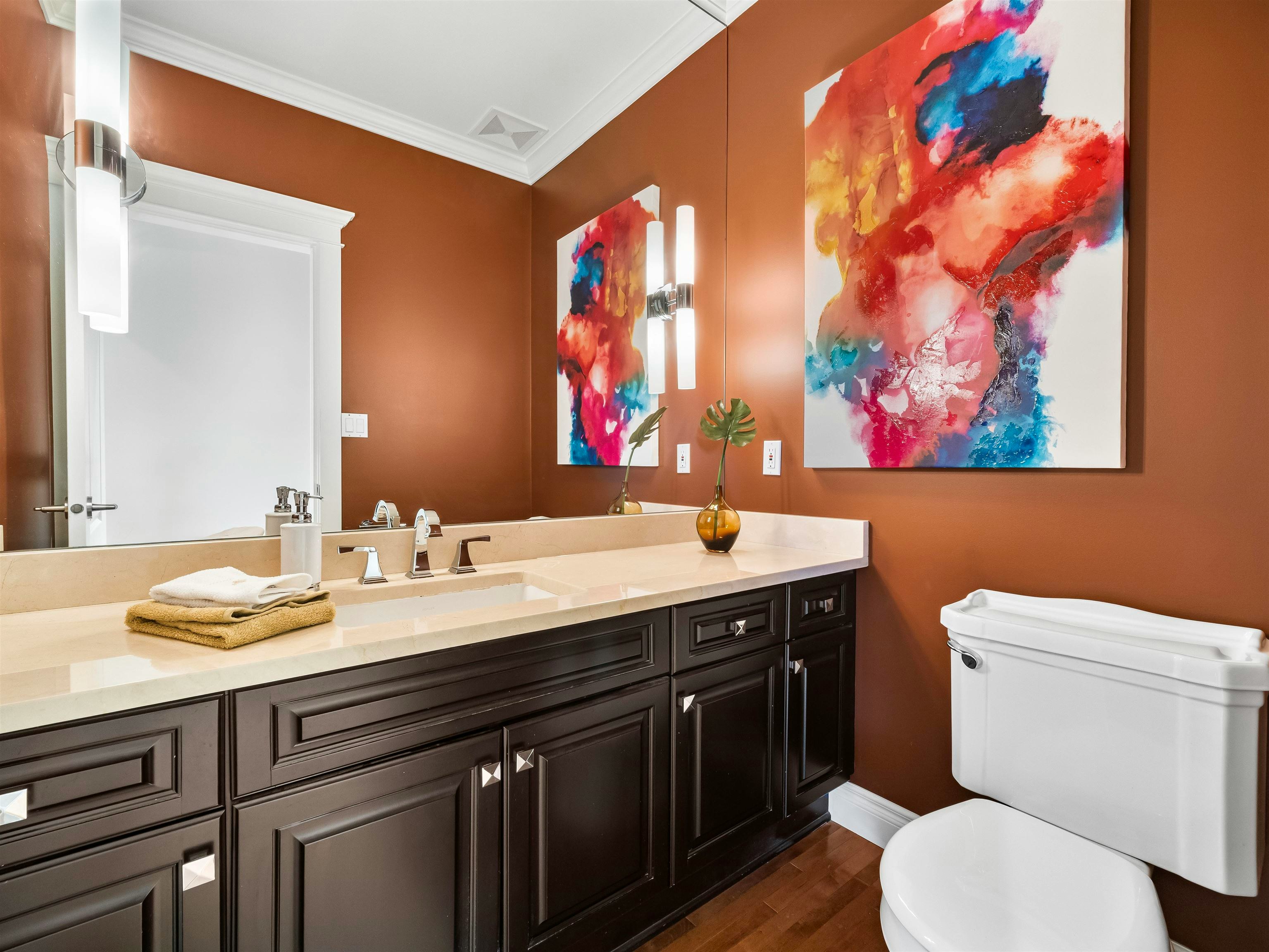 4047 Woodbury Avenue, North Vancouver, BC, V7N 3N4 - 11