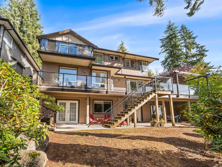 4047 Woodbury Avenue, North Vancouver, BC, V7N 3N4 - 32