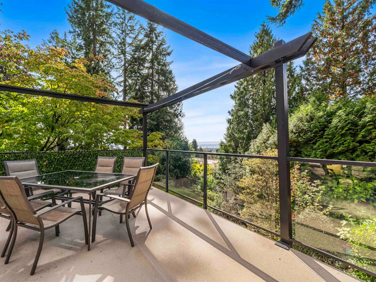 4047 Woodbury Avenue, North Vancouver, BC, V7N 3N4 - 34