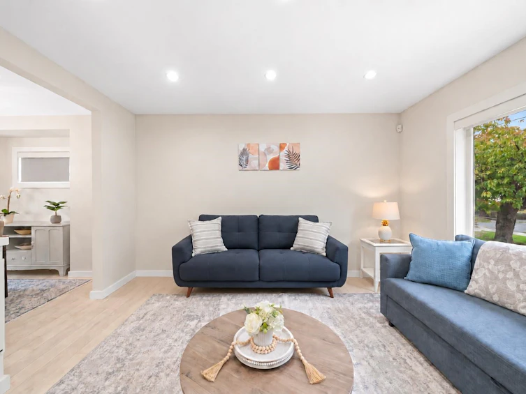 413 Seventh Avenue, New Westminster, BC, V3L 1W6 - 6