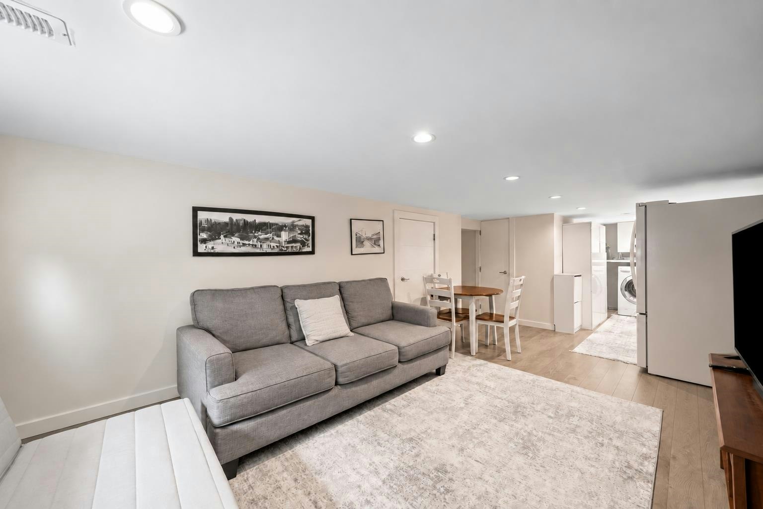 413 Seventh Avenue, New Westminster, BC, V3L 1W6 - 18