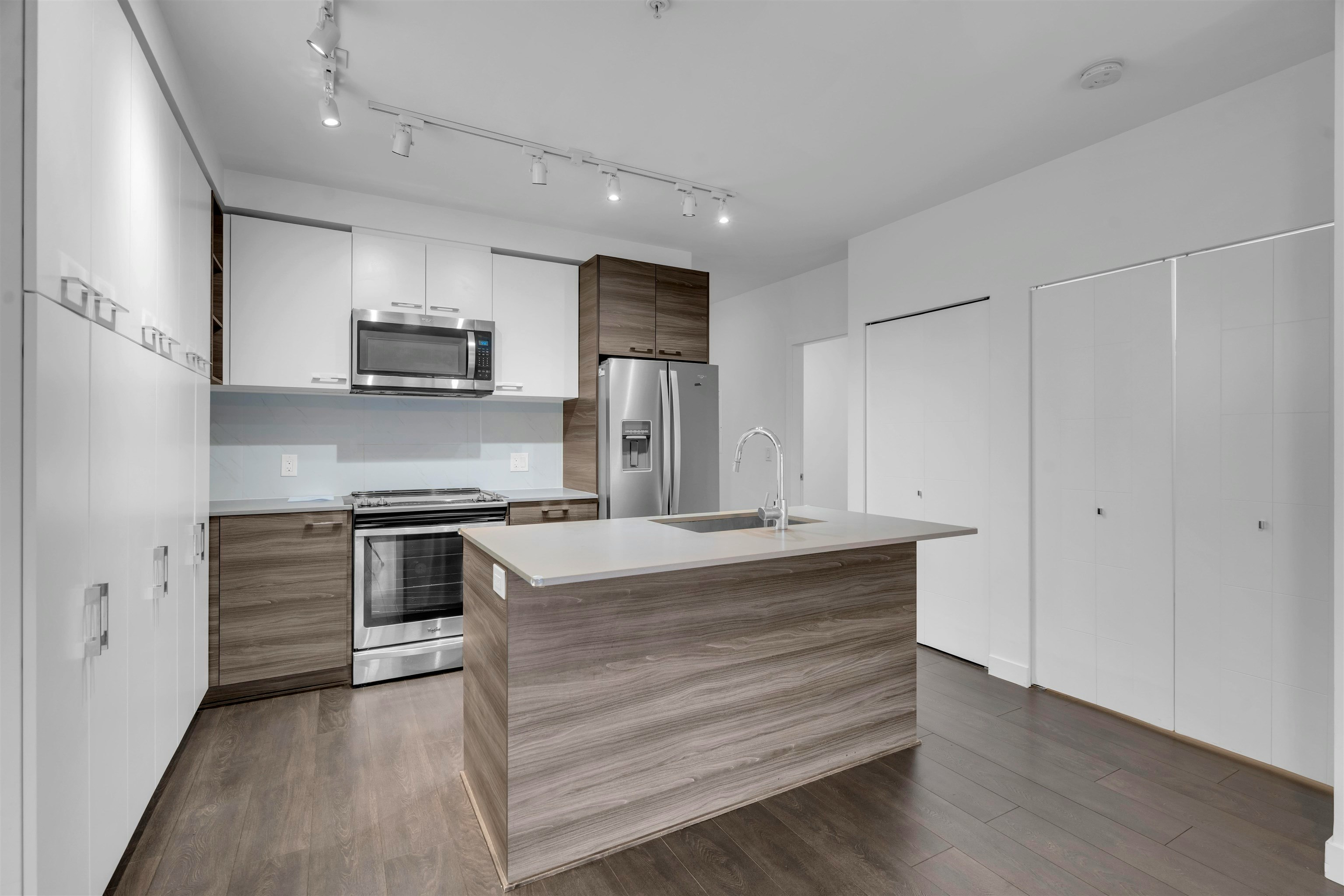 304-13963 105 Boulevard, Surrey, BC, V3T 0M9 - 5