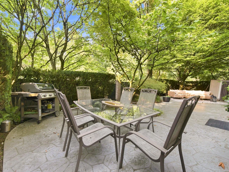 4245 Nautilus Close, Vancouver, BC, V6R 4L1 - 21