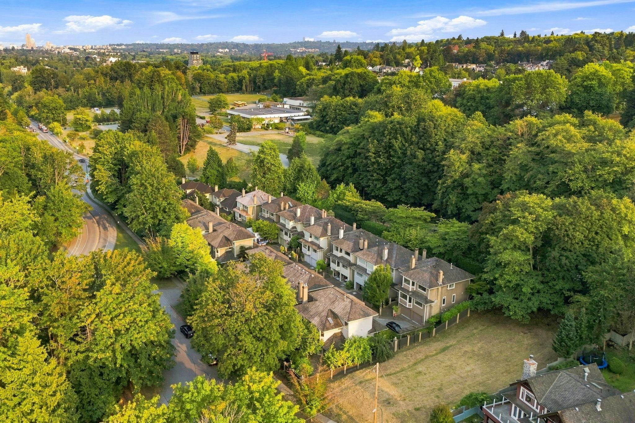 4245 Nautilus Close, Vancouver, BC, V6R 4L1 - 25