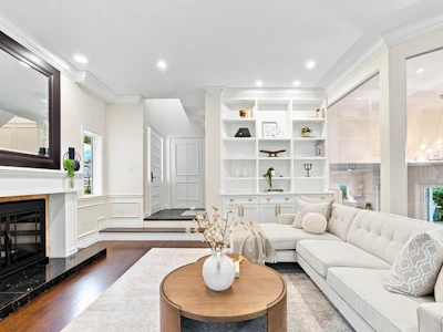 4245 Nautilus Close - 3