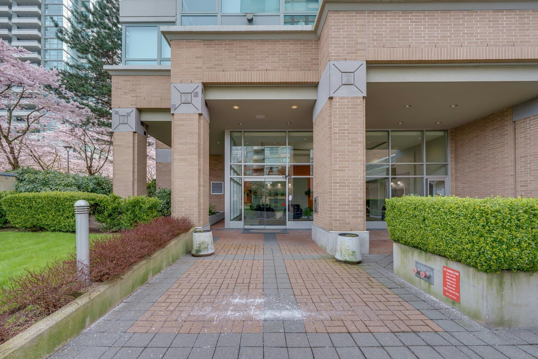 2105-4398 Buchanan Street, Burnaby, BC, V5C 6R7 - 27