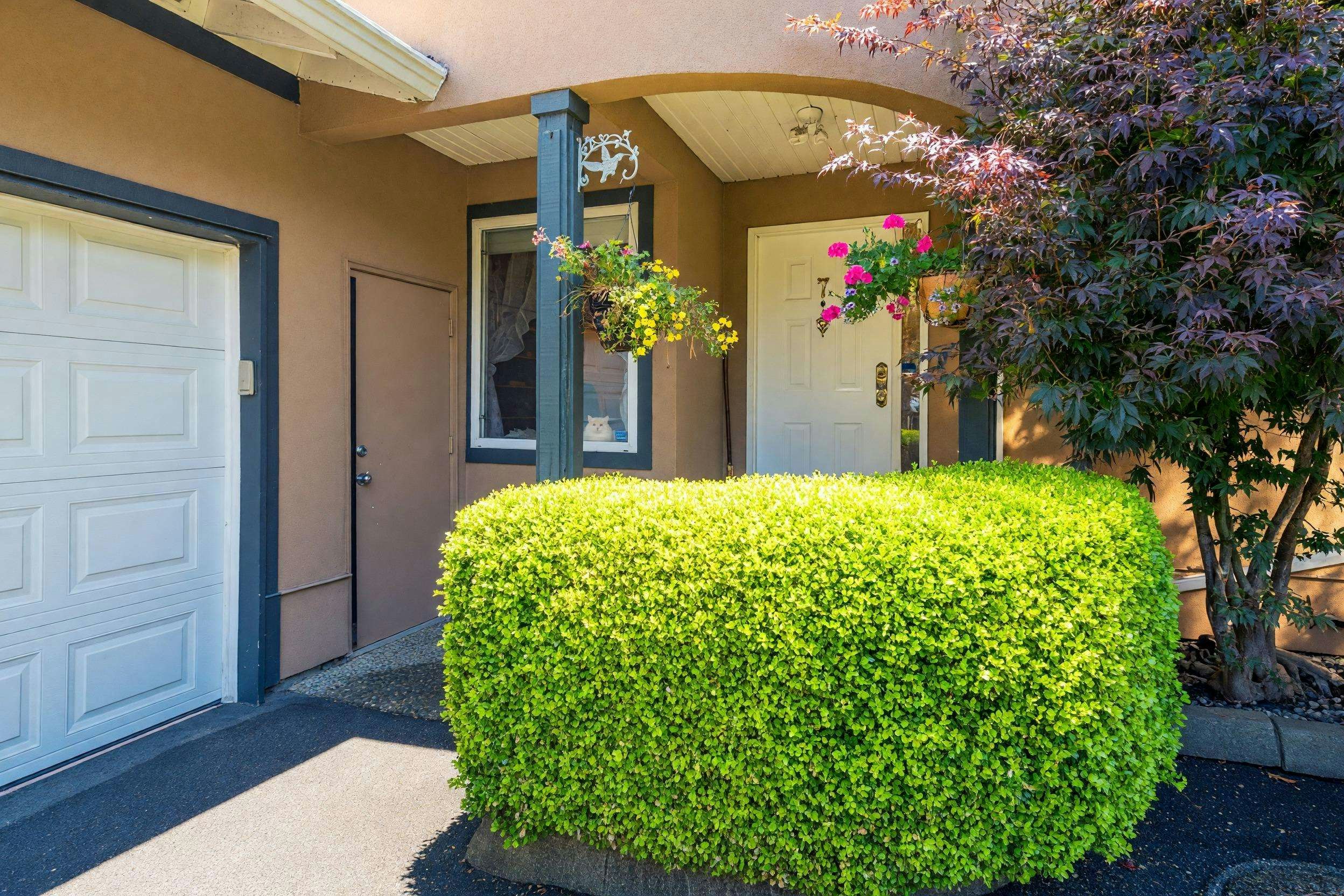 7-12267 190 Street - 4