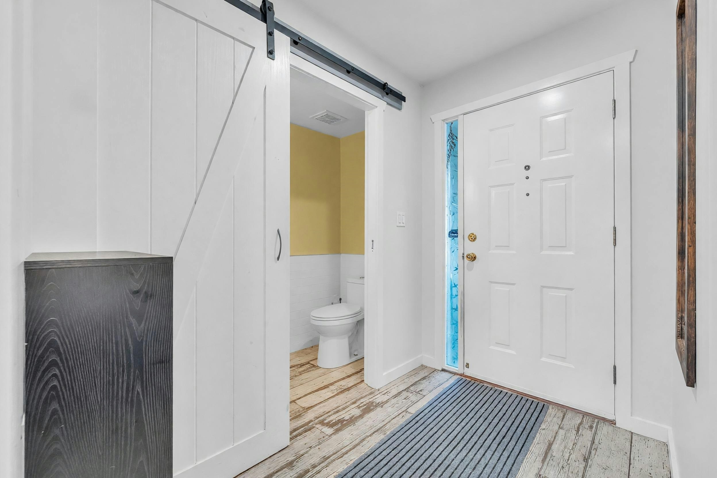 7-12267 190 Street - 5