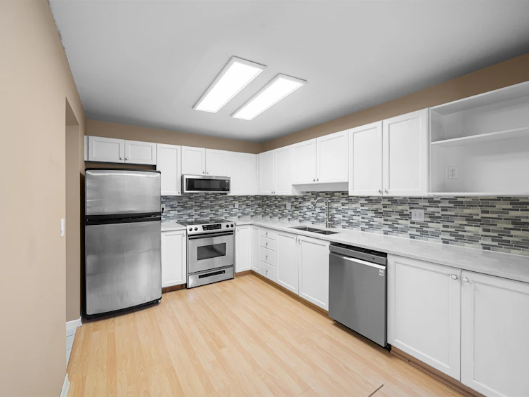 213-19122 122nd Avenue, Pitt Meadows, BC, V3Y 2N7 - 13