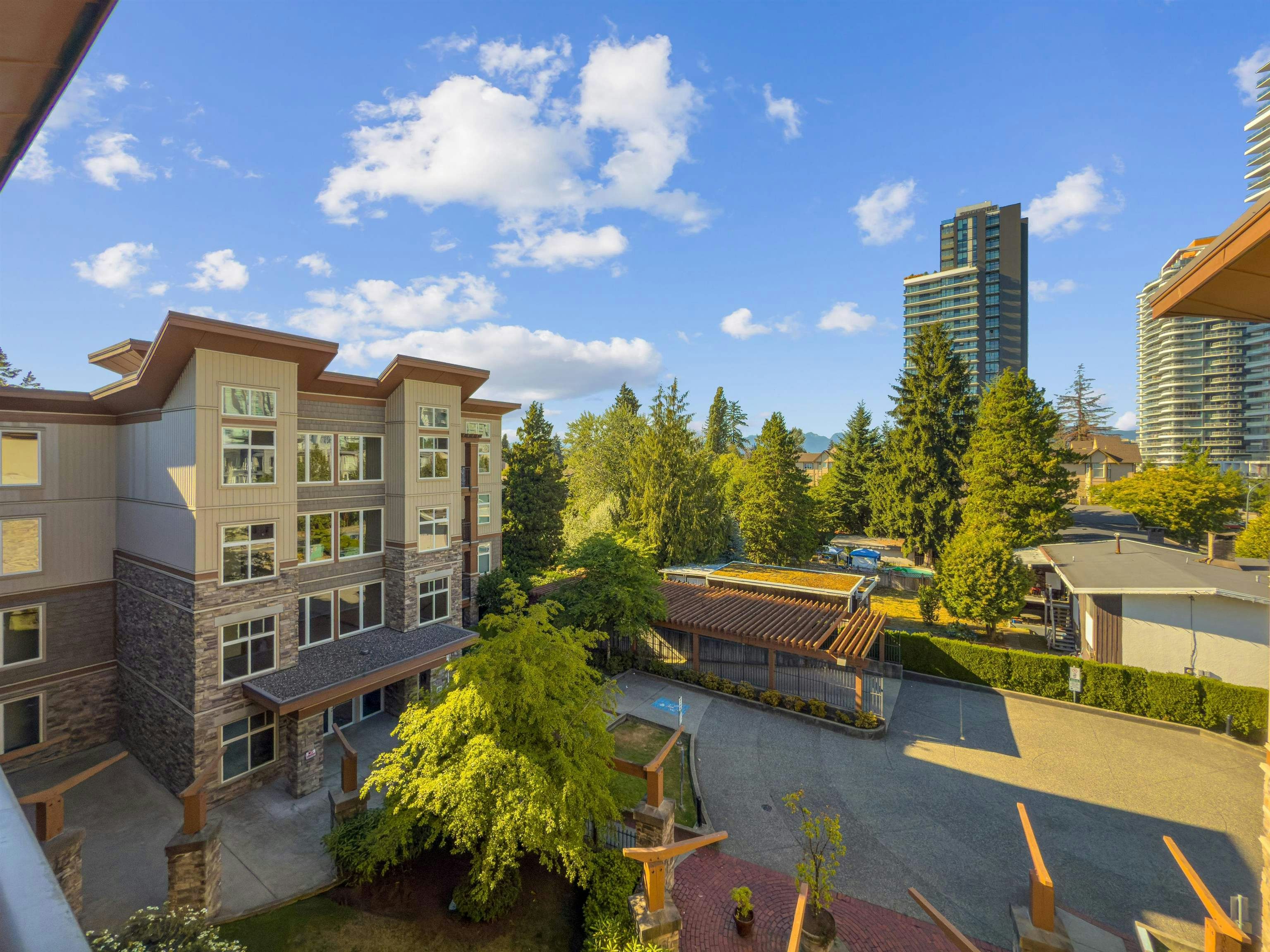415-10237 133 Street, Surrey, BC, V3T 0C6 - 2