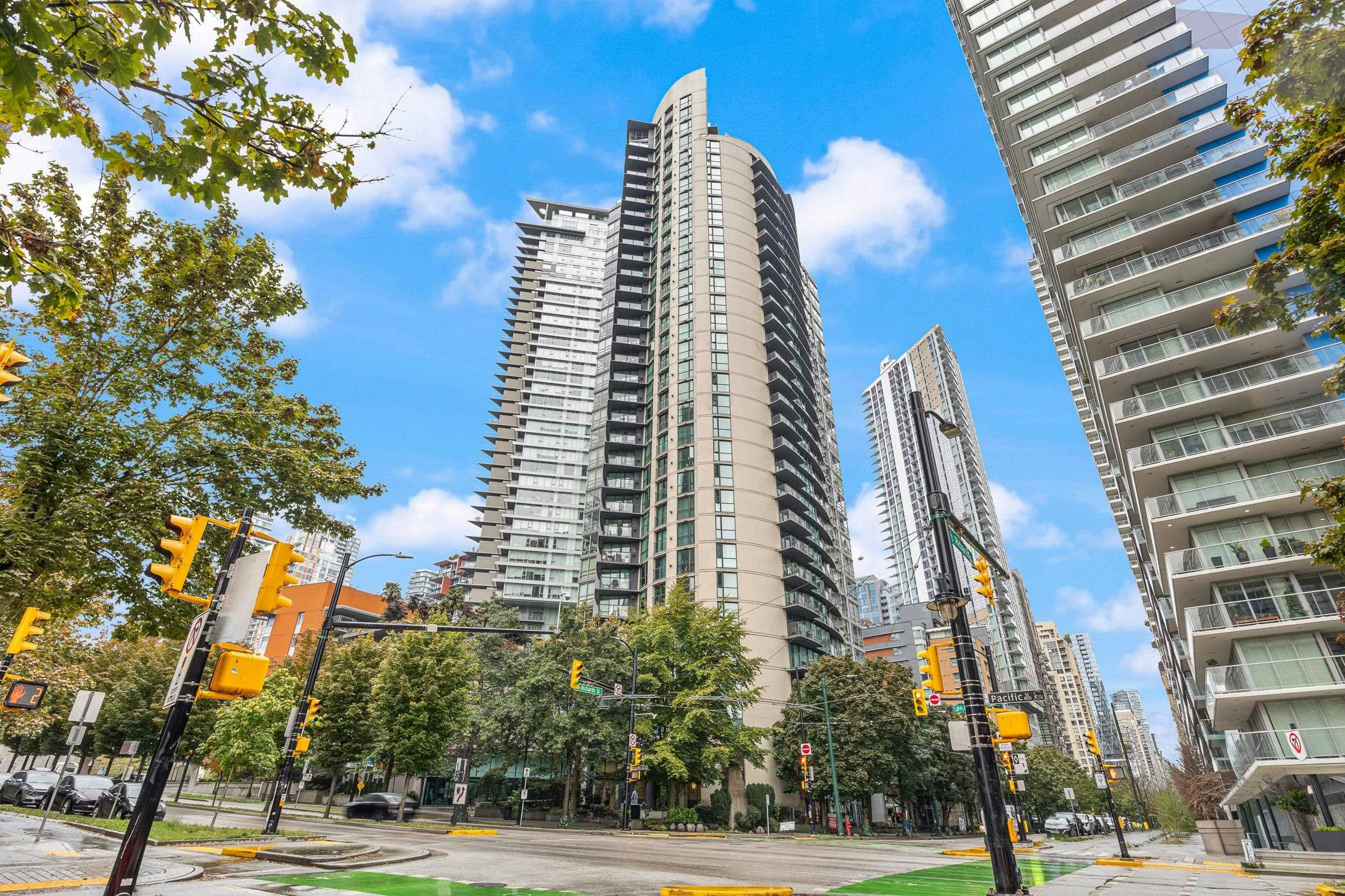 203-501 Pacific Street, Vancouver, BC, V6Z 2X6