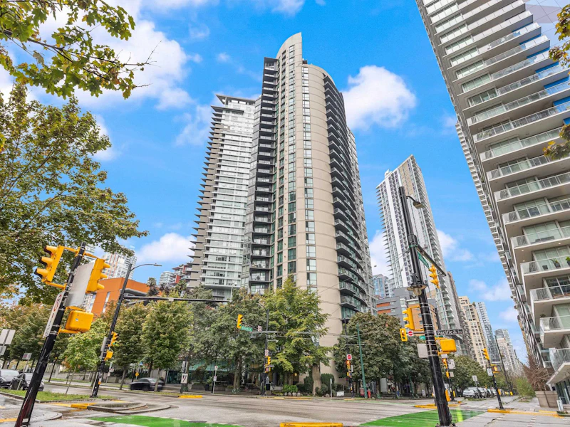 203 - 501 Pacific Street, Vancouver BC V6Z 2X6