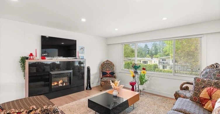 Upper-1106 Duthie Avenue, Burnaby, BC, V5A 2R4 - 10