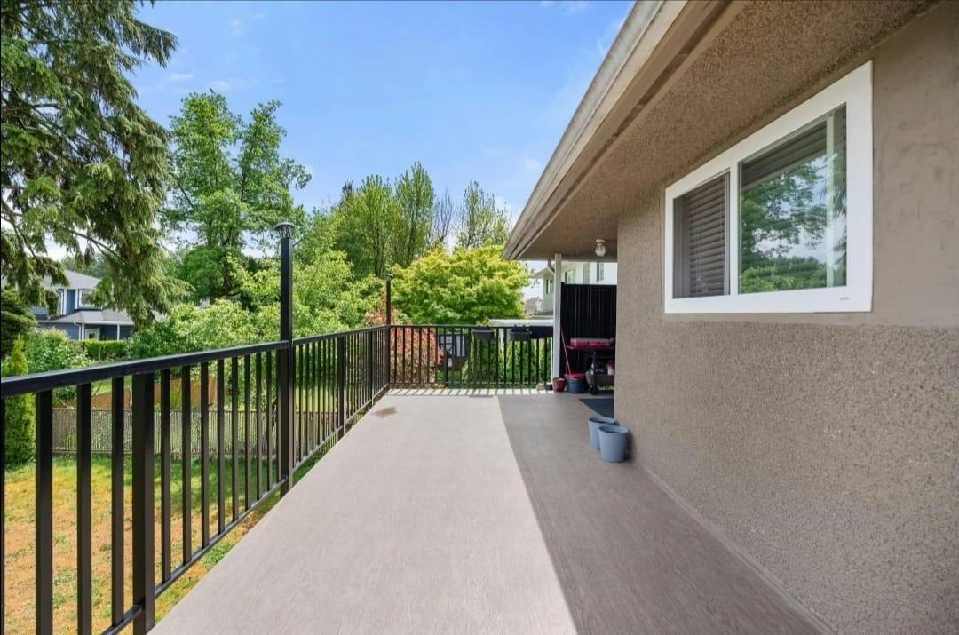 Upper-1106 Duthie Avenue, Burnaby, BC, V5A 2R4 - 18
