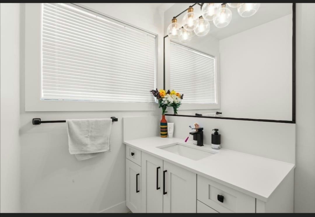Upper-1106 Duthie Avenue, Burnaby, BC, V5A 2R4 - 14