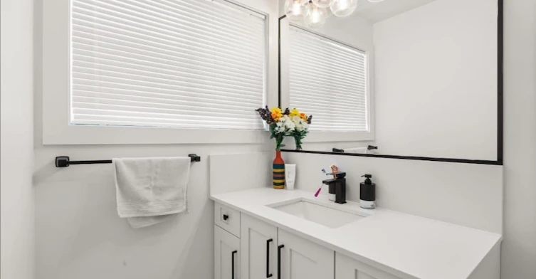 Upper-1106 Duthie Avenue, Burnaby, BC, V5A 2R4 - 14