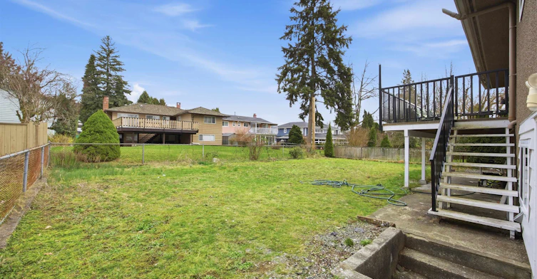 Upper-1106 Duthie Avenue, Burnaby, BC, V5A 2R4 - 20