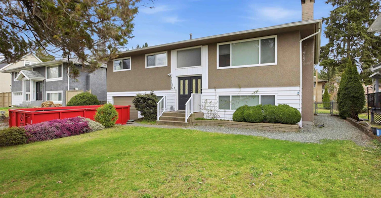 Upper-1106 Duthie Avenue, Burnaby, BC, V5A 2R4