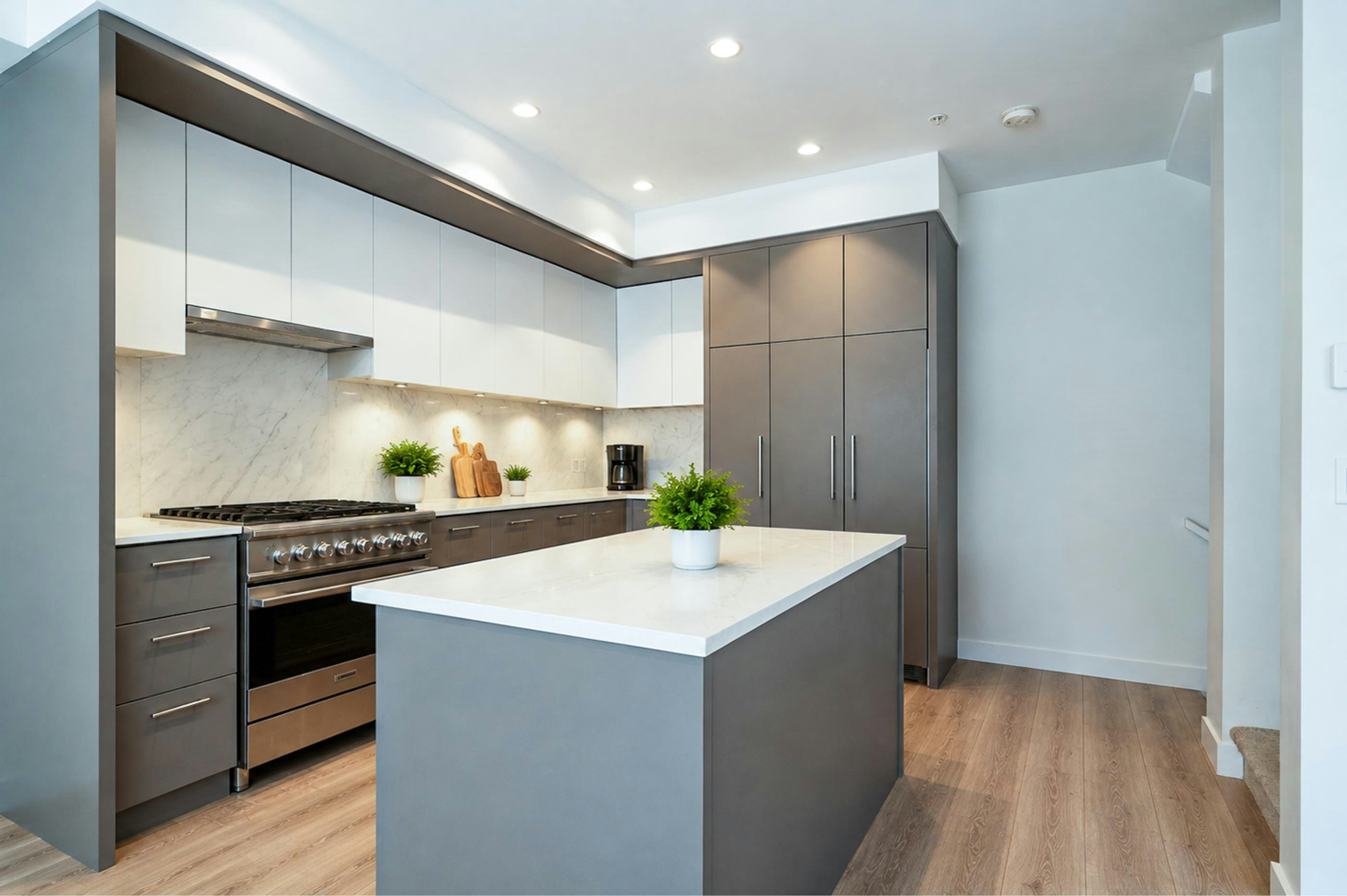 302-6085 Irmin Street, Burnaby, BC, V5J 5C5 - 11