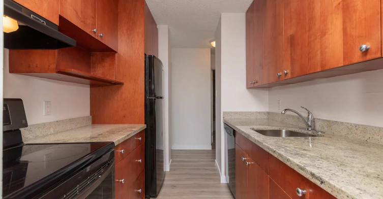 906-1816 Haro Street, Vancouver, BC, V6G 2Y7 - 10