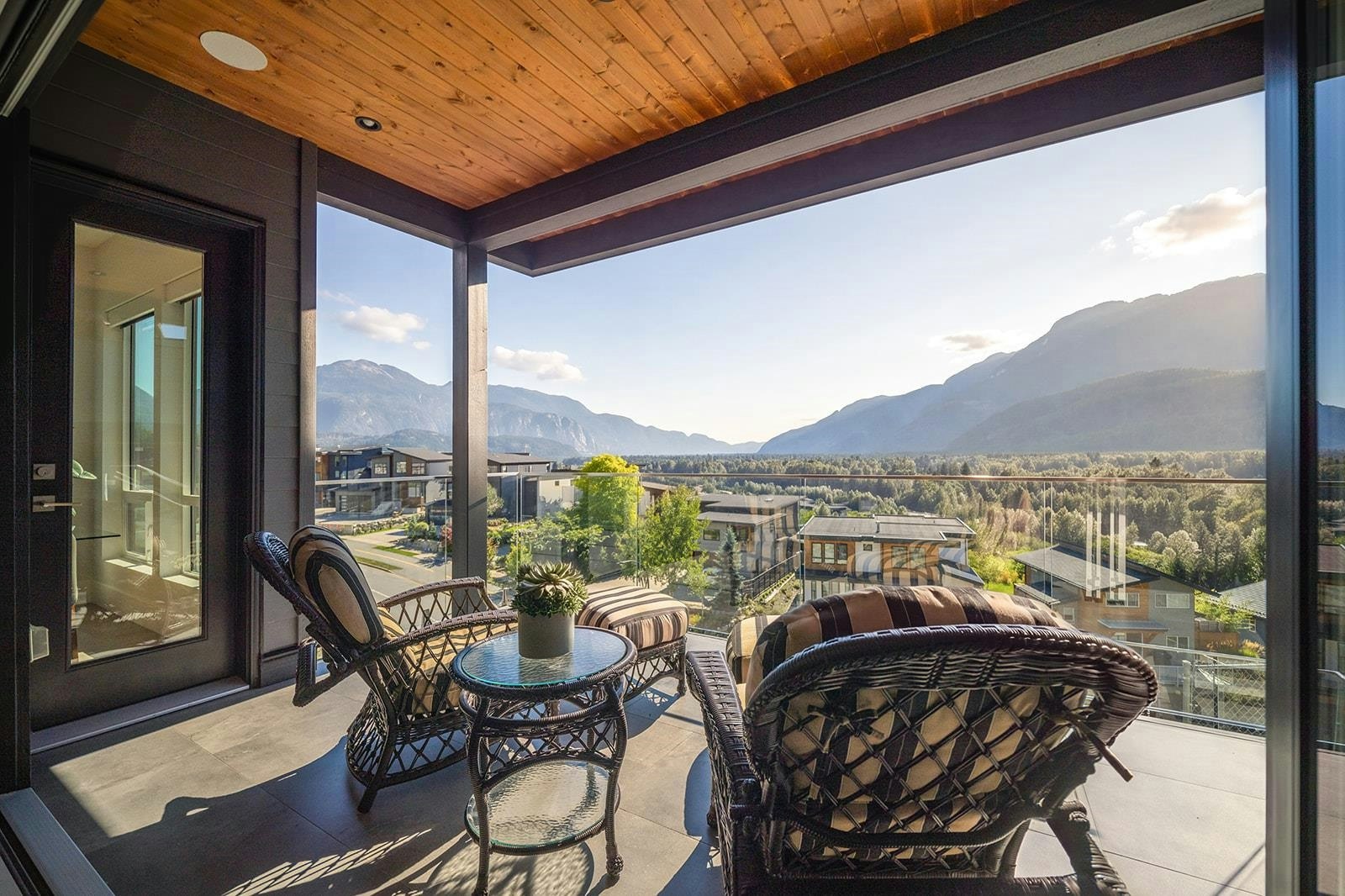 41301 Horizon Drive, Squamish, BC, V8B 0Y7 - 12