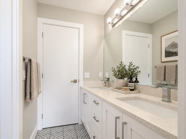41301 Horizon Drive, Squamish, BC, V8B 0Y7 - 33