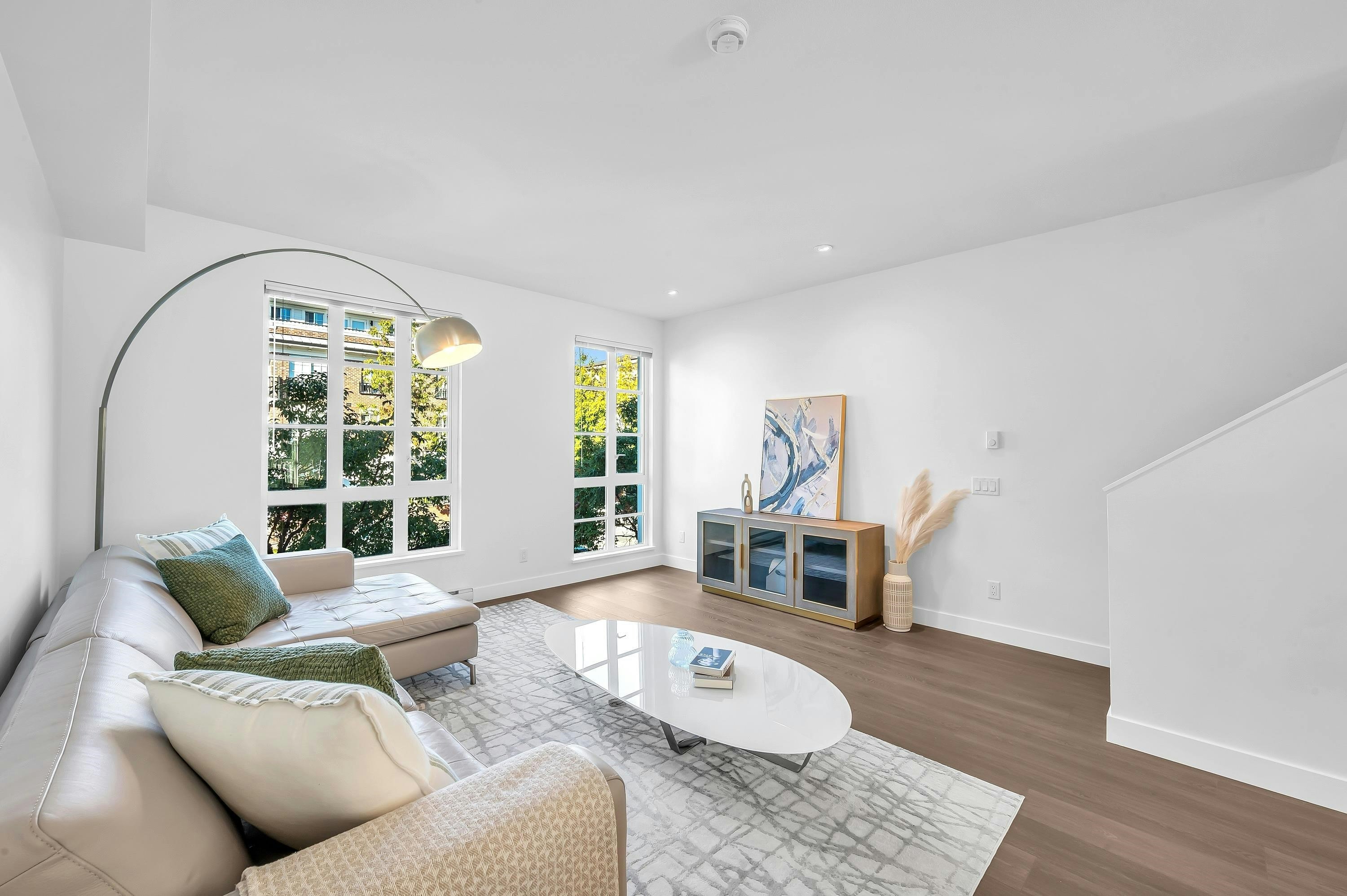 102-548 Foster Avenue, Coquitlam, BC, V3J 0E2