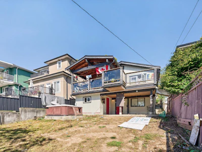 3184 E 8th Avenue - 3