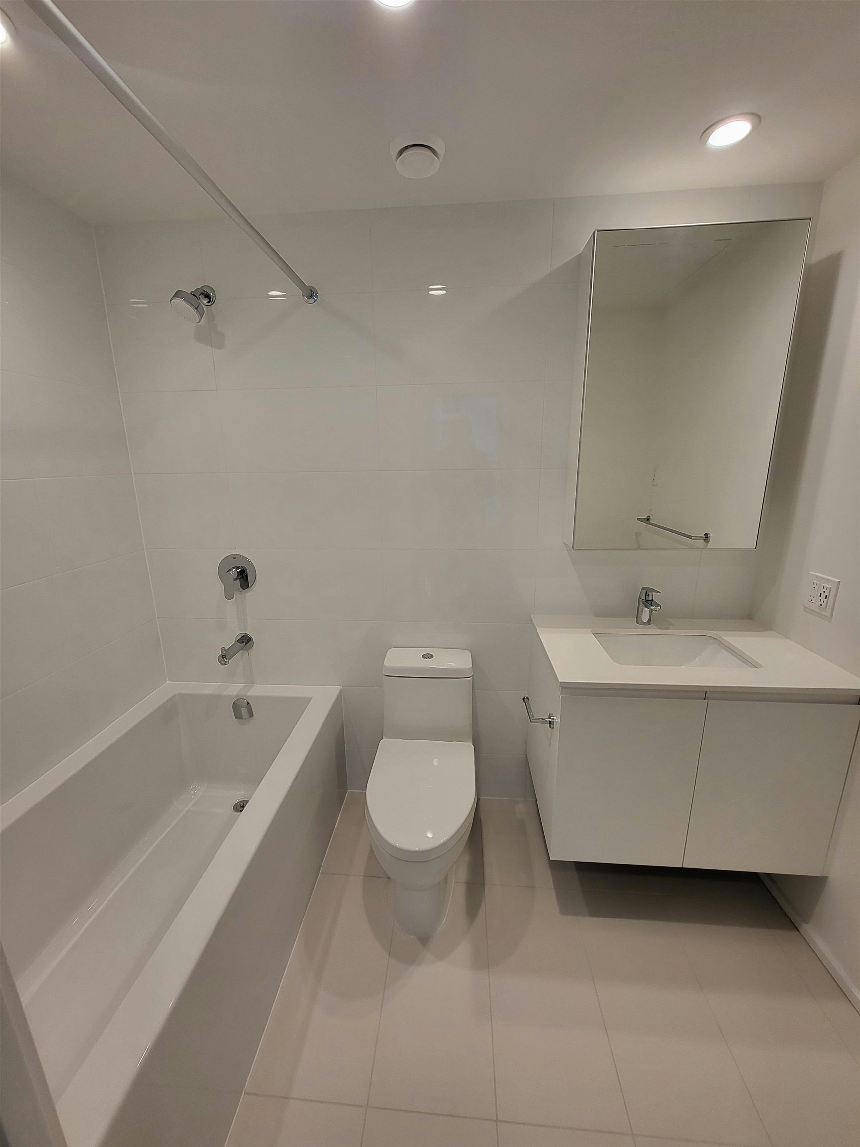 1606-3809 Evergreen Place, Burnaby, BC, V3J 0M1 - 6