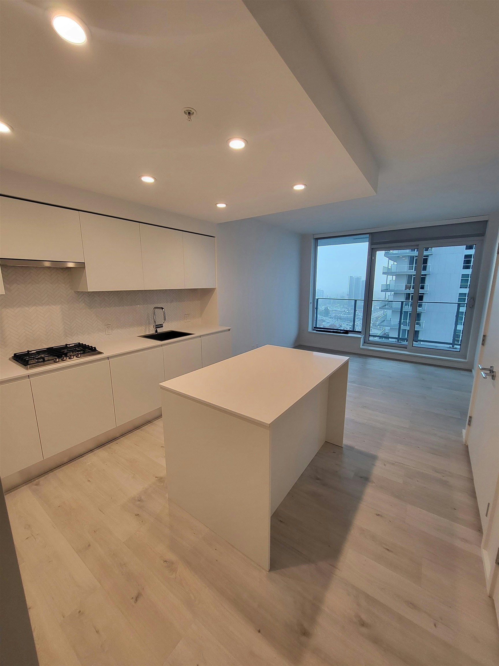 1606-3809 Evergreen Place, Burnaby, BC, V3J 0M1 - 8