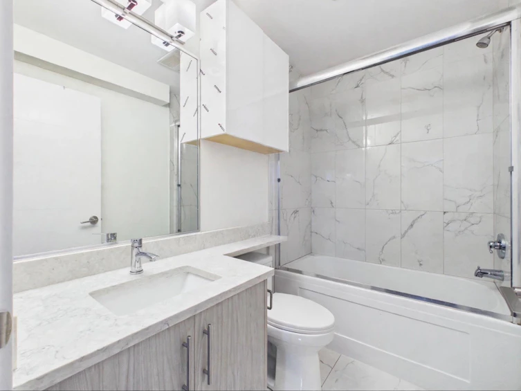 7830 16th Avenue, Burnaby, BC, V3N 1R1 - 15