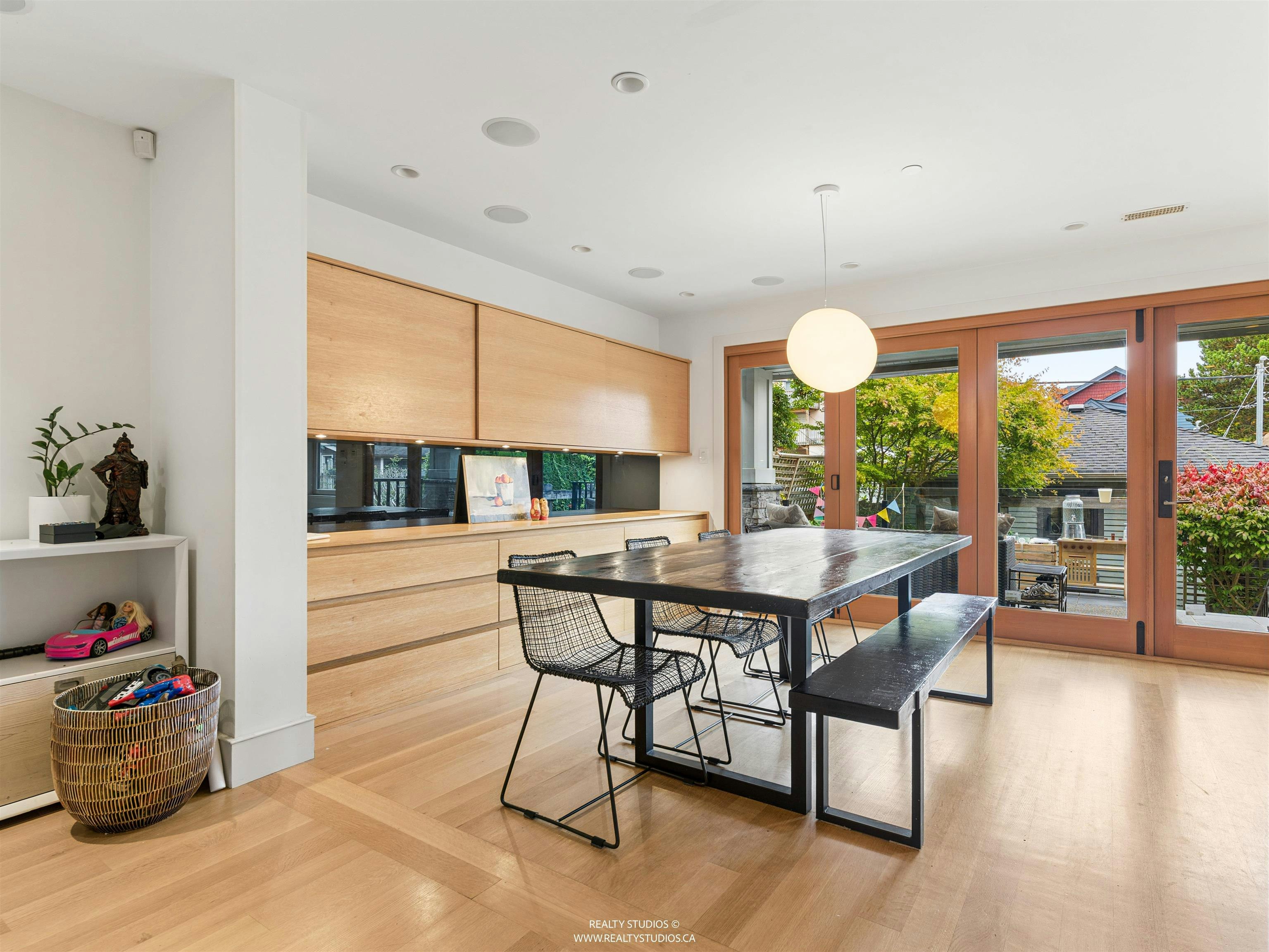 917 W 20th Avenue, Vancouver, BC, V5Z 1Y4 - 7