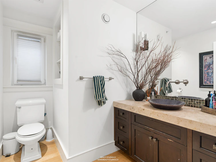 917 W 20th Avenue, Vancouver, BC, V5Z 1Y4 - 13